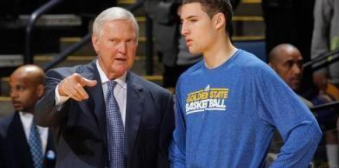 纳瓦斯：退役前一年因髋关节问题我甚至无法陪孩子们散步（纳瓦斯回忆：退役前一年髋部伤势严重，连陪孩子散步都做不到）