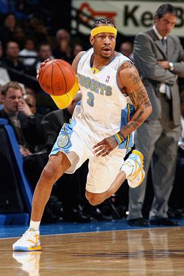 记者：海港今日上午启程前往泰国；本轮亚冠并非没有拿分机会（记者：海港今晨启程赴泰国，本轮亚冠仍有抢分机会）