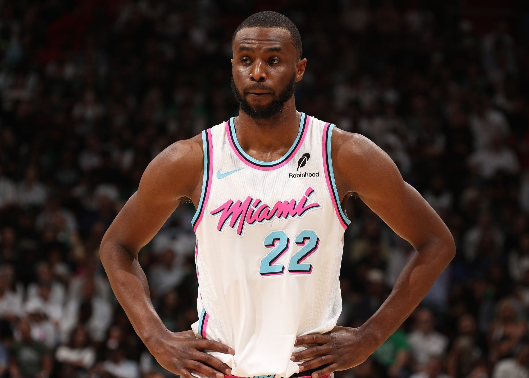 🎮KeSPA杯战报：Zeka阿卡丽超神砍13杀，HLE鏖战三局力克T1（KeSPA杯速报：Zeka阿卡丽砍下13杀，HLE三局苦战击败T1）