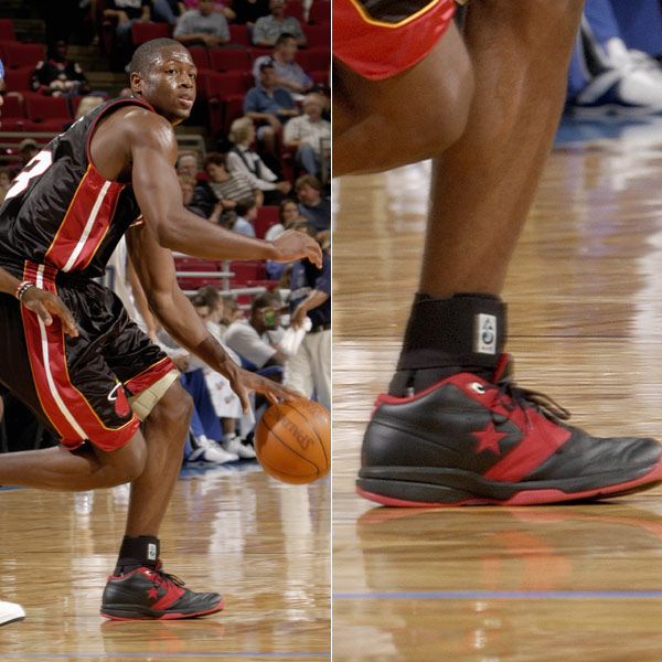 混团世界杯！爆大冷，国乒首败，世界冠军被翻盘，王曼昱疯狂逆转（混合团体世界杯上演冷门！国乒吞下首败，世冠惨遭逆转，王曼昱惊天翻盘）