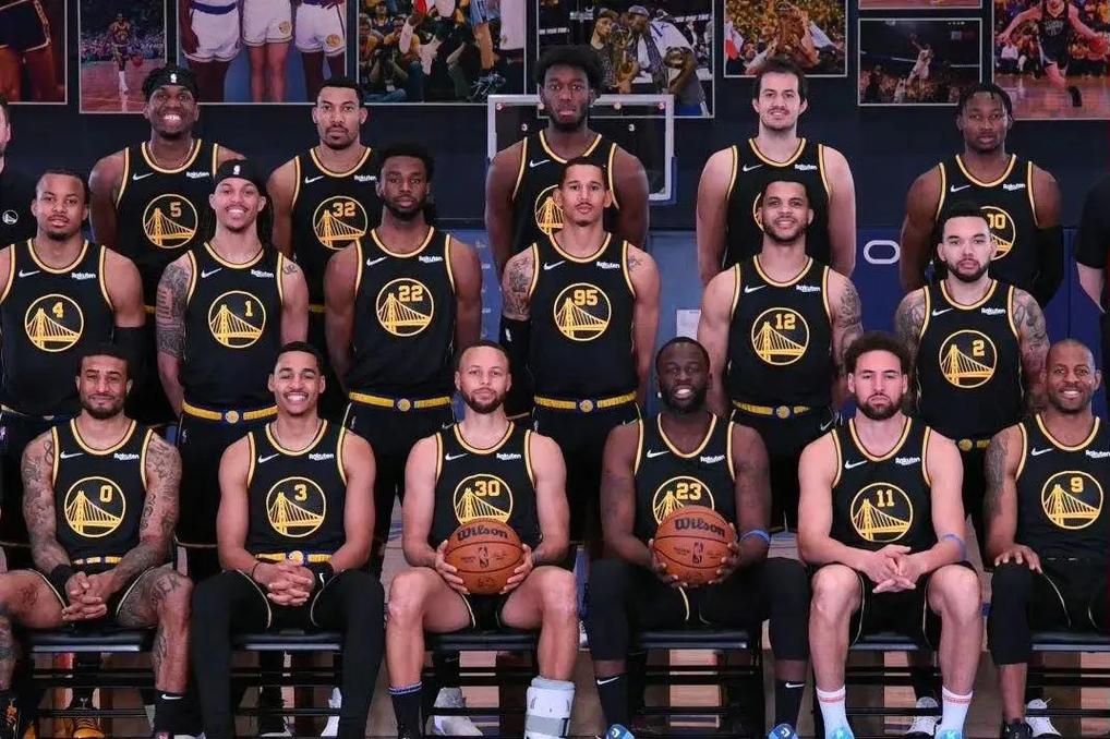 CBA联赛积分榜最新动态（CBA积分榜最新形势）